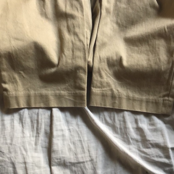 Tommy Hilfiger little boys tan slacks size 5 - Picture 5 of 5